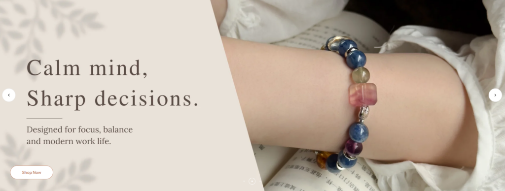 How No7Crystal Turns Crystal Jewelry Into Trust-Homepage Hero: Creating a Calm First Impression